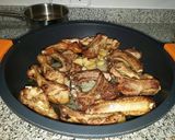 Foto del paso 2 de la receta: Costillas de Cerdo con castañas muy sabrosas