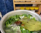 Foto langkah ke 3 dari resep Sayur Bening Bayam & Oyong.