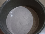 Bolu Ketan Hitam Magic Com