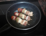 Foto del paso 3 de la receta: Pinchos morunos con arroz pilaf