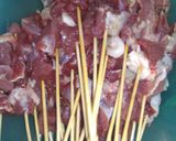 Foto langkah ke 1 dari resep Sate kambing bumbu kecap.
