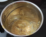 A picture of step 2 of Dates Cocoa Milk Shake.