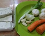 Foto langkah ke 1 dari resep Rolade tahu wortel dan jamur.