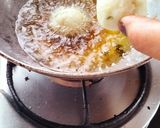 A picture of step 2 of Malai kofta (creamy kofta balls curry).
