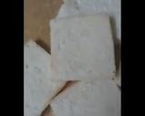 A picture of step 6 of Bread chicken veg noodles pockets.