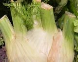 Foto del paso 1 de la receta: Romanesco / Romanescu con hinojo, mayonesa, micromezclum y flores comestibles