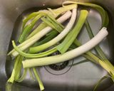 Une image de l'étape 1 de Fondue de poireaux aux carottes.