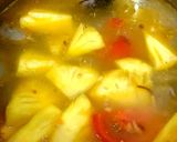 A picture of step 3 of Catfish Sour Soup.