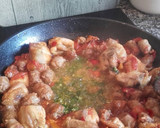 Foto del paso 6 de la receta: Arroz con pollo y salchichas