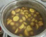Foto langkah ke 3 dari resep Kolak candil pisang.