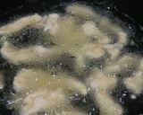 A picture of step 2 of Mongolian Chicken with vegetable rice.
