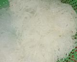 Foto langkah ke 1 dari resep Lumpia bihun.
