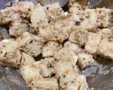 A picture of step 3 of Desi Tandoori Pizza.