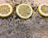 Foto del paso 3 de la receta: Salmón marinado ahumado en casa 🐟
