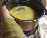 Foto langkah ke 3 dari resep Nasi Kuning Bumbu Racik.