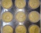 Foto langkah ke 4 dari resep Cheese Cupcake.