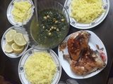 شوربة سبانخ مع حمص