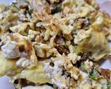 A picture of step 6 of Strapatsada with Zucchini and Feta.
