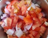 A picture of step 1 of Cheesy Mexican Nachos.