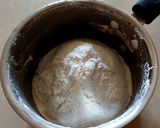 A picture of step 2 of Flower-Butter Cookies.