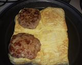 Foto del paso 4 de la receta: Hamburguesa con queso y huevo