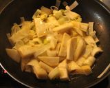 Foto del paso 1 de la receta: Tagliatelle con estofado comprimido