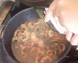 Foto del paso 1 de la receta: Ramen de cerdo y setas 🥣