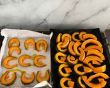 Foto del passaggio 1 della ricetta Gnocchi di zucca (meal prep) 🎃
