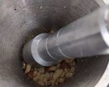 A picture of step 3 of Kesari dry fruit milk.