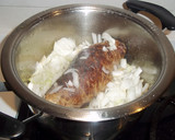 Foto del paso 13 de la receta: Rollo de ternera relleno de tortilla