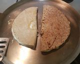 Foto del paso 3 de la receta: Quesadillas de queso facilísimas