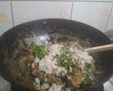 A picture of step 3 of Ragi paneer upma.
