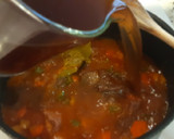 Foto del paso 4 de la receta: Guiso de aguja de ternera con pasta