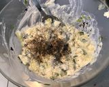 Une image de l'étape 8 de Concombres Noa à la ricotta,herbes fraîches et radis multicolores.