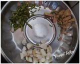 A picture of step 2 of Tteokbokki (Korean Spicy Rice Cake).
