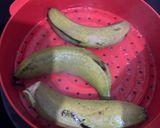 Foto langkah ke 1 dari resep Donat Pisang.