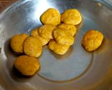A picture of step 1 of Dal Pakwaan.