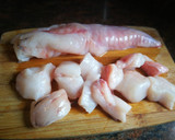 Foto del paso 1 de la receta: Paella con marisco y rape a la cúrcuma