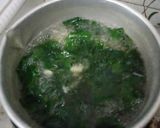 Foto langkah ke 3 dari resep Sayur Bening Daun katuk.