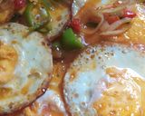 Foto langkah ke 2 dari resep Telur Ceplok Asam Manis.