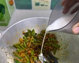 Foto langkah ke 5 dari resep Sambal Goreng Buncis Ampela.
