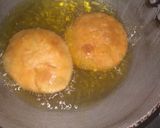 आलू और प्याज़ की कचौड़ी (aloo aur pyaz ki kachodi recipe in Hindi) रेसिपी चरण 4 फोटो