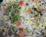 A picture of step 2 of Vegetable egg 🥚🍳.