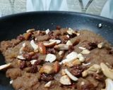 आटे का हलवा (aate ka halwa recipe in Hindi) रेसिपी चरण 2 फोटो