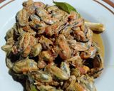 Foto langkah ke 4 dari resep Tumis kerang ijo.
