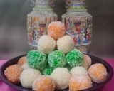 કોપરા ના લાડુ (Kopara Ladoo Recipe In Gujarati) રેસીપી સ્ટેપ2ફોટો