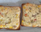 Foto langkah ke 3 dari resep Cream soup pizza.