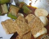 Foto langkah ke 3 dari resep Telur tempe terong balado.