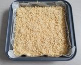 Foto langkah ke 12 dari resep Crumble Cheesecake.