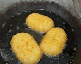 Foto langkah ke 7 dari resep Roti goreng isi daging.